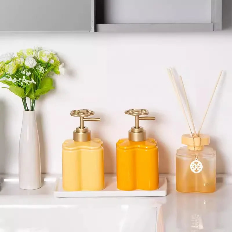 Ceramic Orange Floral Liquid Soap Dispenser Bathroom Toilet Hand Sanitizer Shampoo Bottle Soap Dispensers Bathroom Accessories