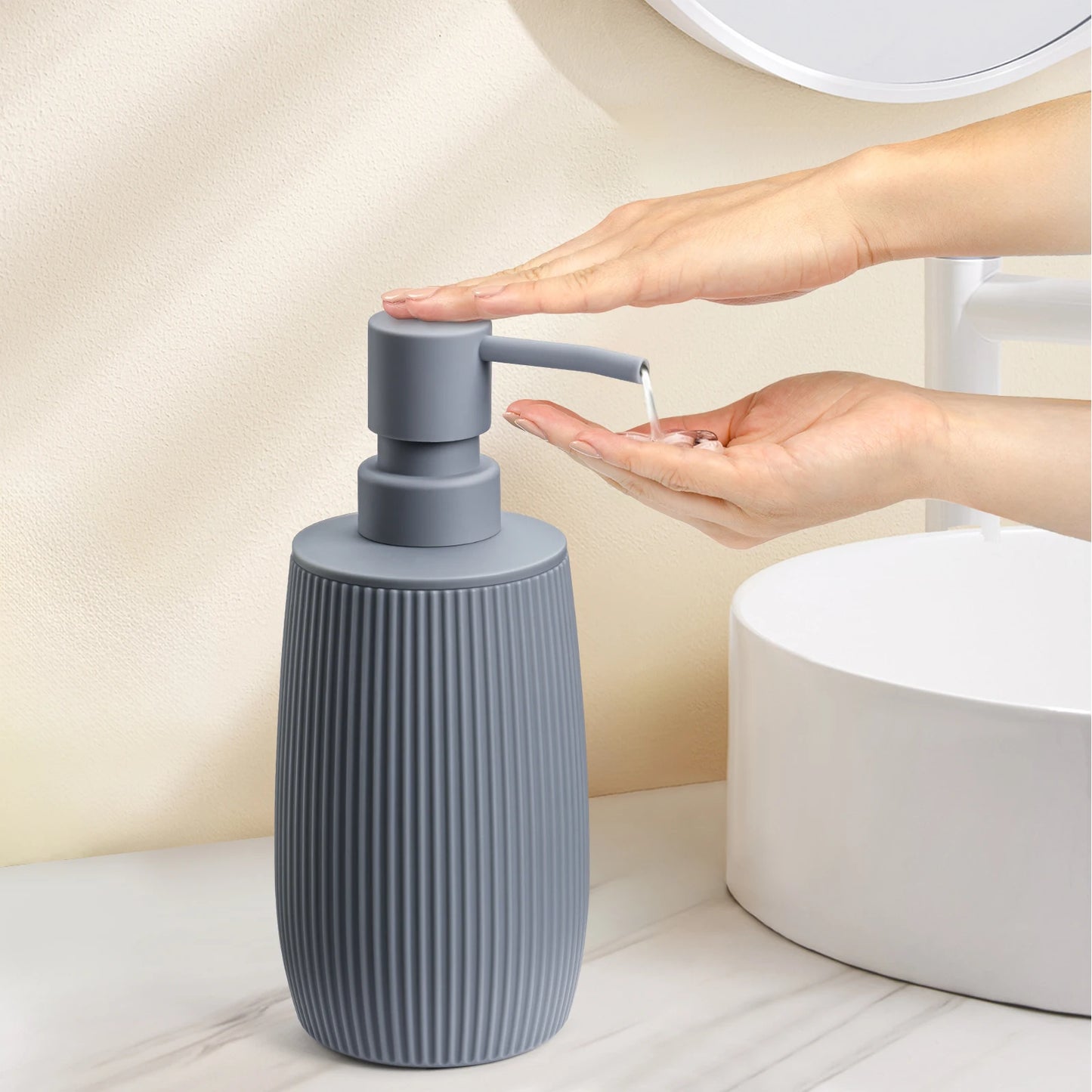 Modern Matte Grey Soap Dispenser for Bathroom And Kitchen Countertops Home Decorative Accessories