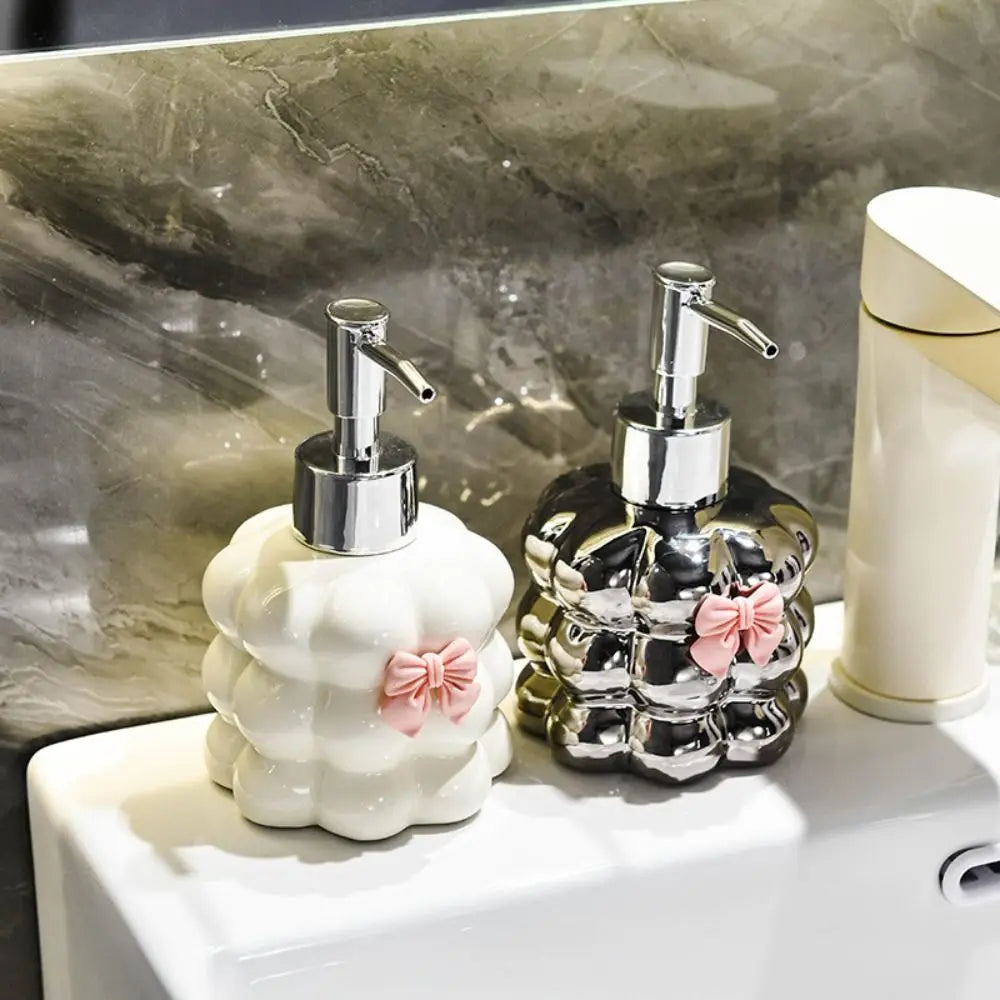 250ml Liquid Soap Dispenser Press Separated Bottle Bathroom Accessories Ceramic Body Wash Shampoo Dispenser Bottle Home Decor