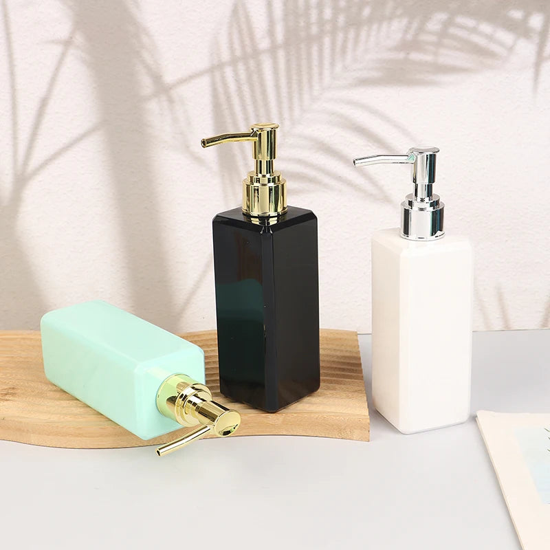 250ml Liquid Soap Dispenser Refillable Pump Bottle Square Bathroom Accessory Shampoo Conditioner Container Beauty Salon
