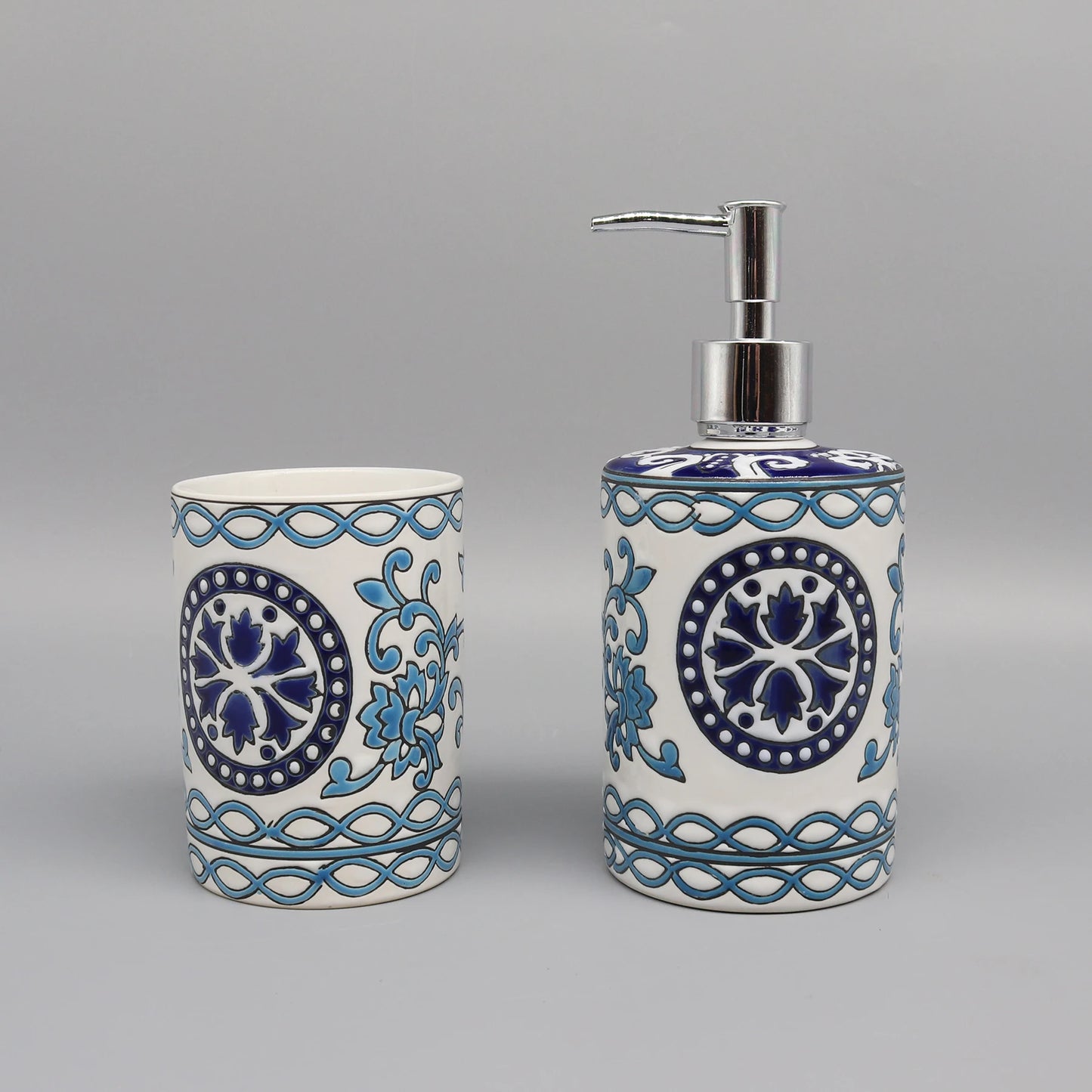 Liquid Soap Dispenser, Blue & White Ceramic, Bathroom Accessory