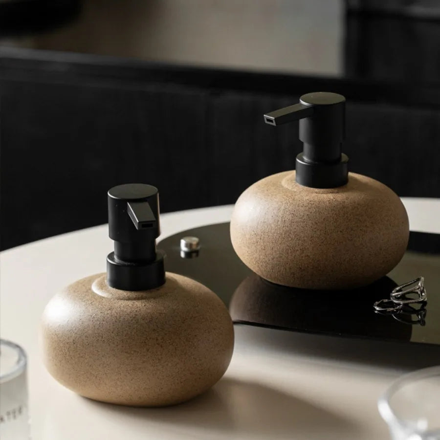 Nordic Ceramic Lotion Bottle Squeeze Bottle Bathroom Soap Dispenser Shampoo Body Lotion Conditioner Bottle Bathroom Accessories