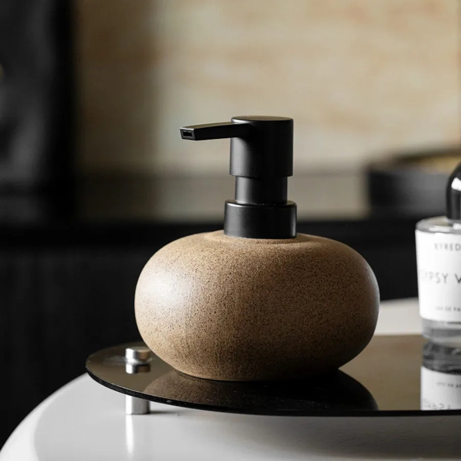 Nordic Ceramic Lotion Bottle Squeeze Bottle Bathroom Soap Dispenser Shampoo Body Lotion Conditioner Bottle Bathroom Accessories