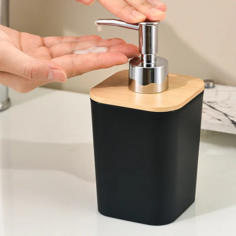 Bamboo soap Dispenser, soap Dispenser for Kitchen Sink, Refillable Liquid Great for Bathroom bar Sinks Decorative