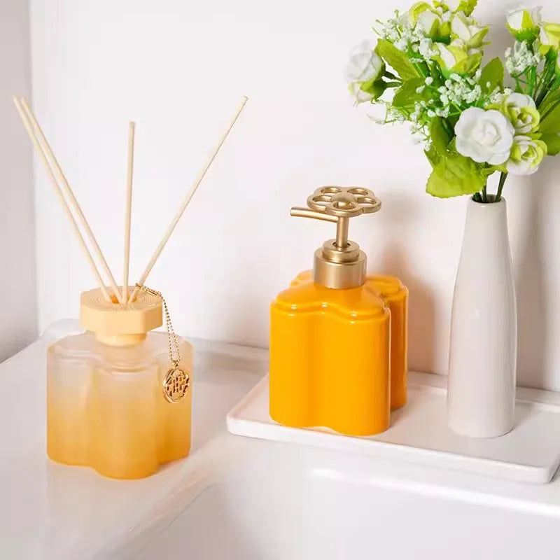 Ceramic Orange Floral Liquid Soap Dispenser Bathroom Toilet Hand Sanitizer Shampoo Bottle Soap Dispensers Bathroom Accessories